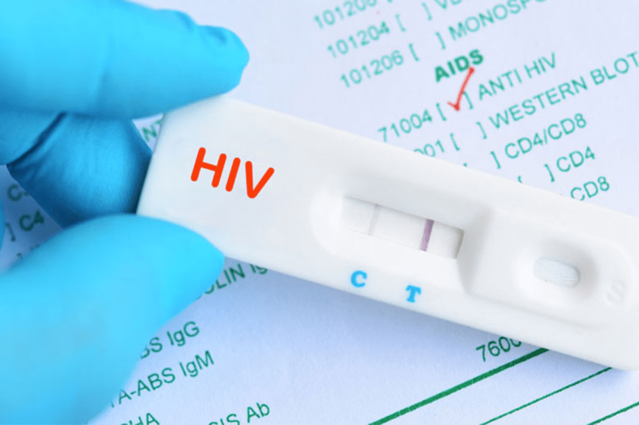 Test nhanh HIV Ab